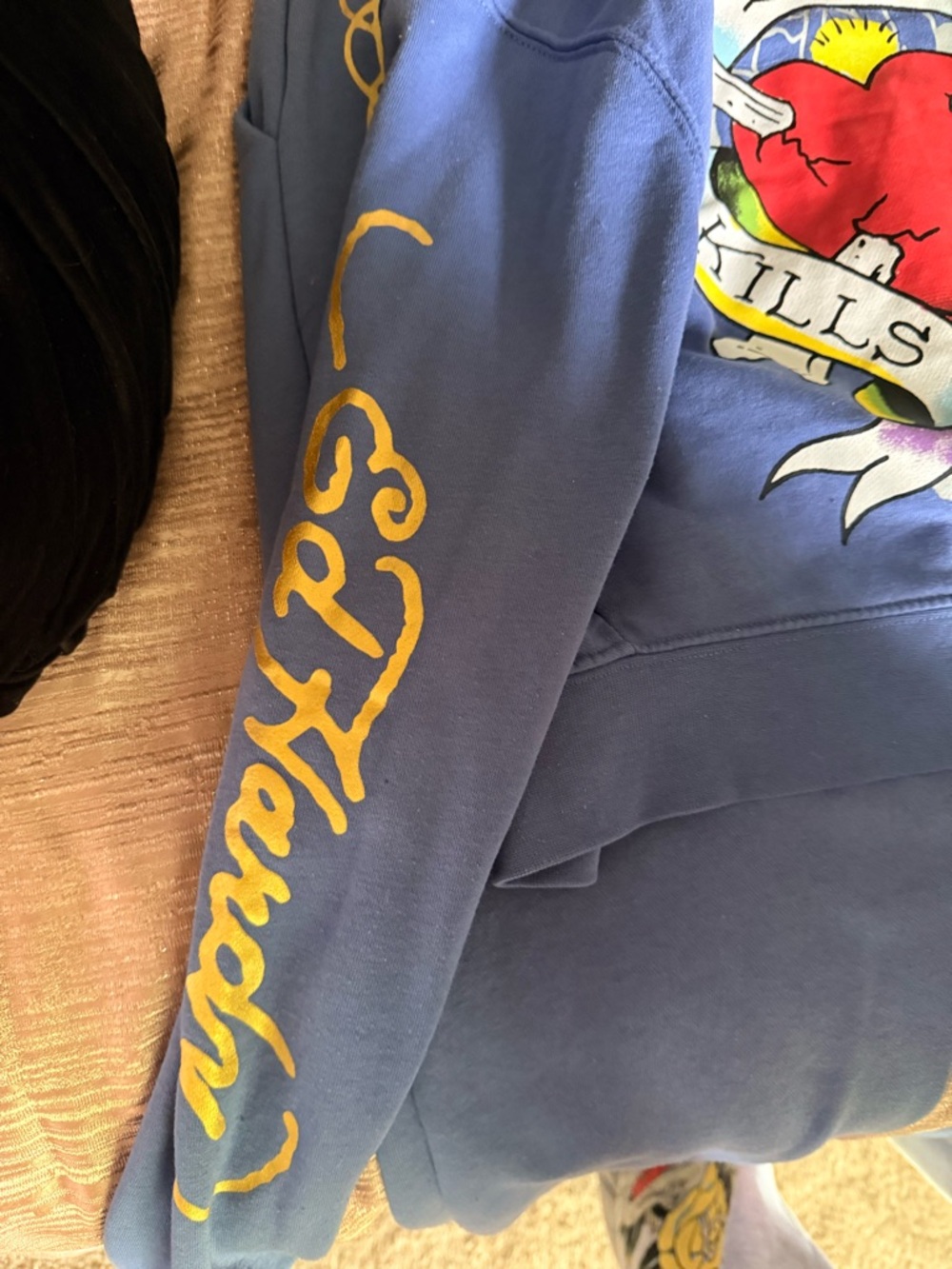 Ed Hardy Powder Blue Sweatpants with Gold Logo - Picture 6 of 6